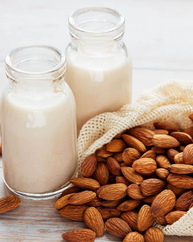 sua hat hanh nhan - thuc uong tot cho suc khoe